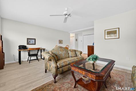 292 Pequot Avenue New London CT 06320