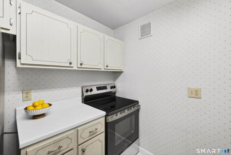 292 Pequot Avenue New London CT 06320