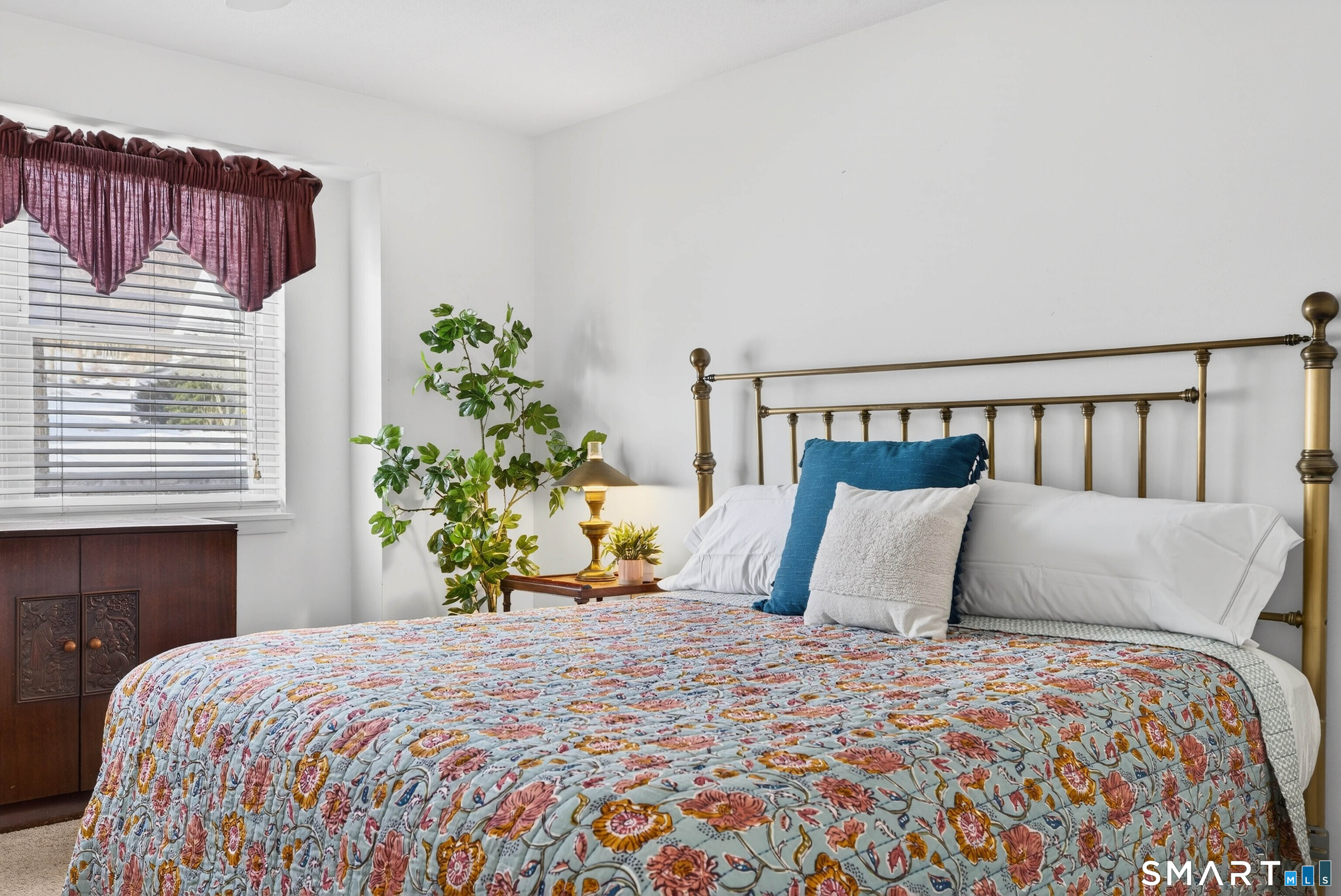 292 Pequot Avenue New London CT 06320