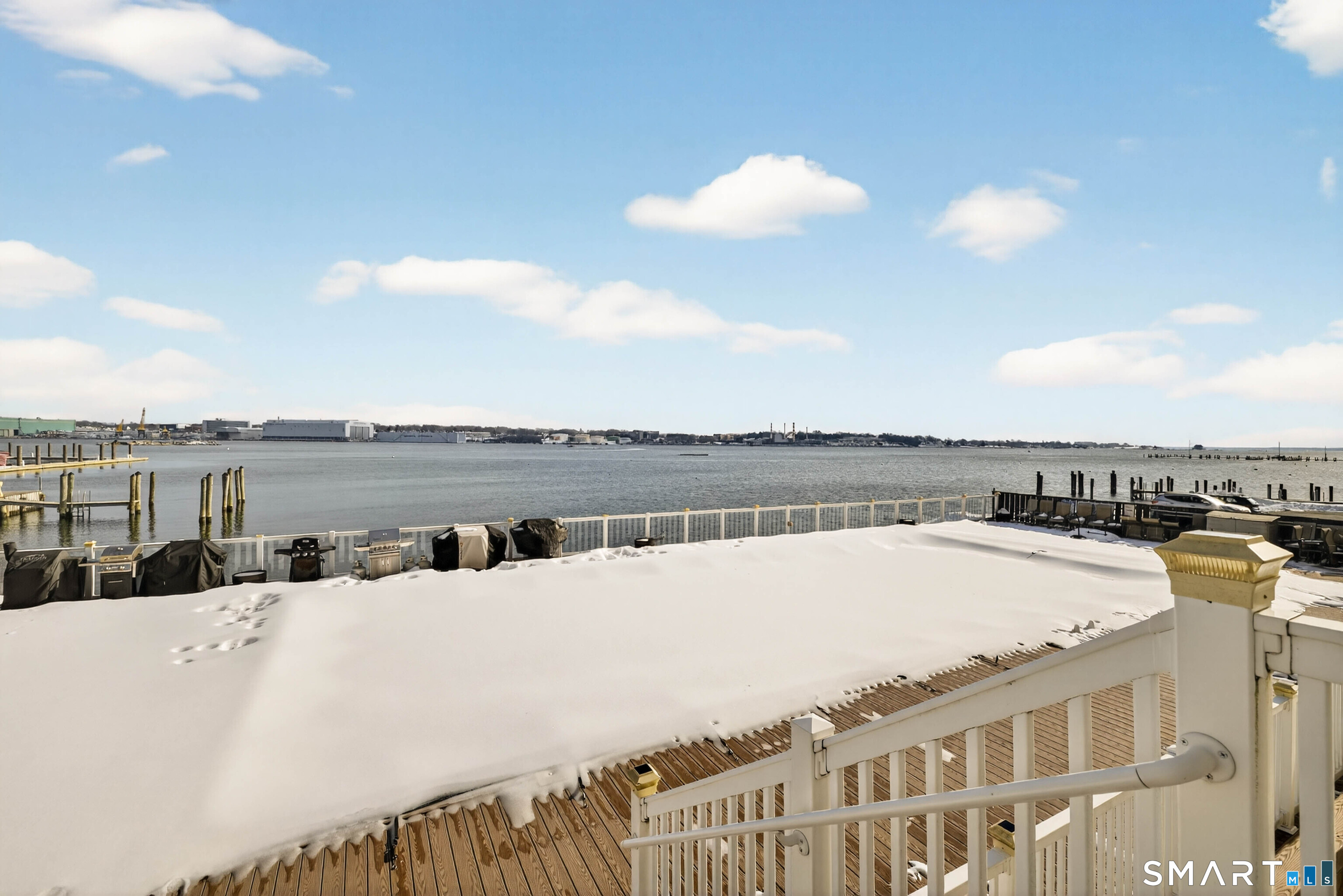 292 Pequot Avenue New London CT 06320