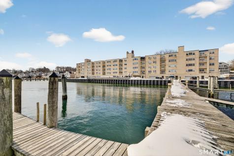 292 Pequot Avenue New London CT 06320