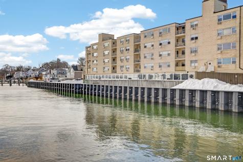 292 Pequot Avenue New London CT 06320