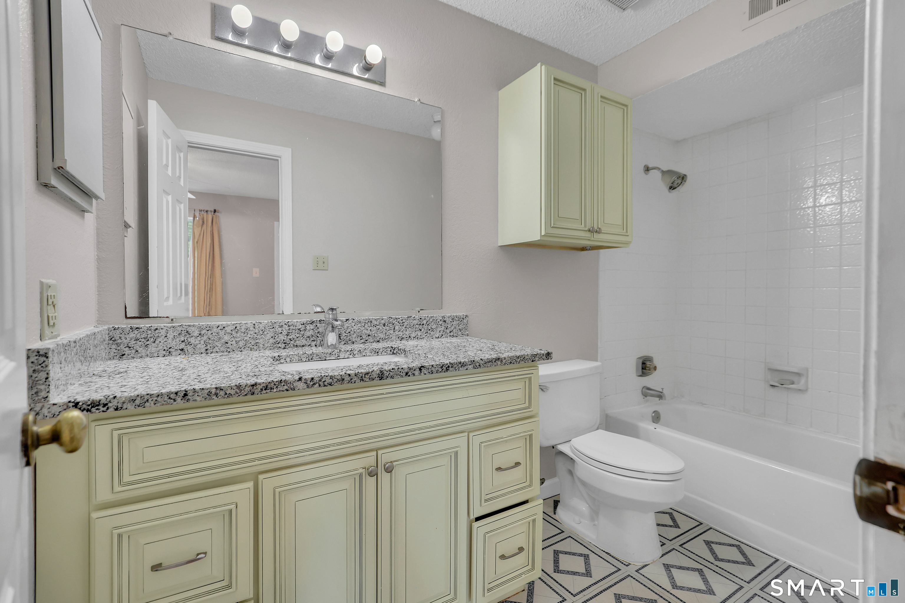 93 Carriage Crossing Lane Middletown CT 06457