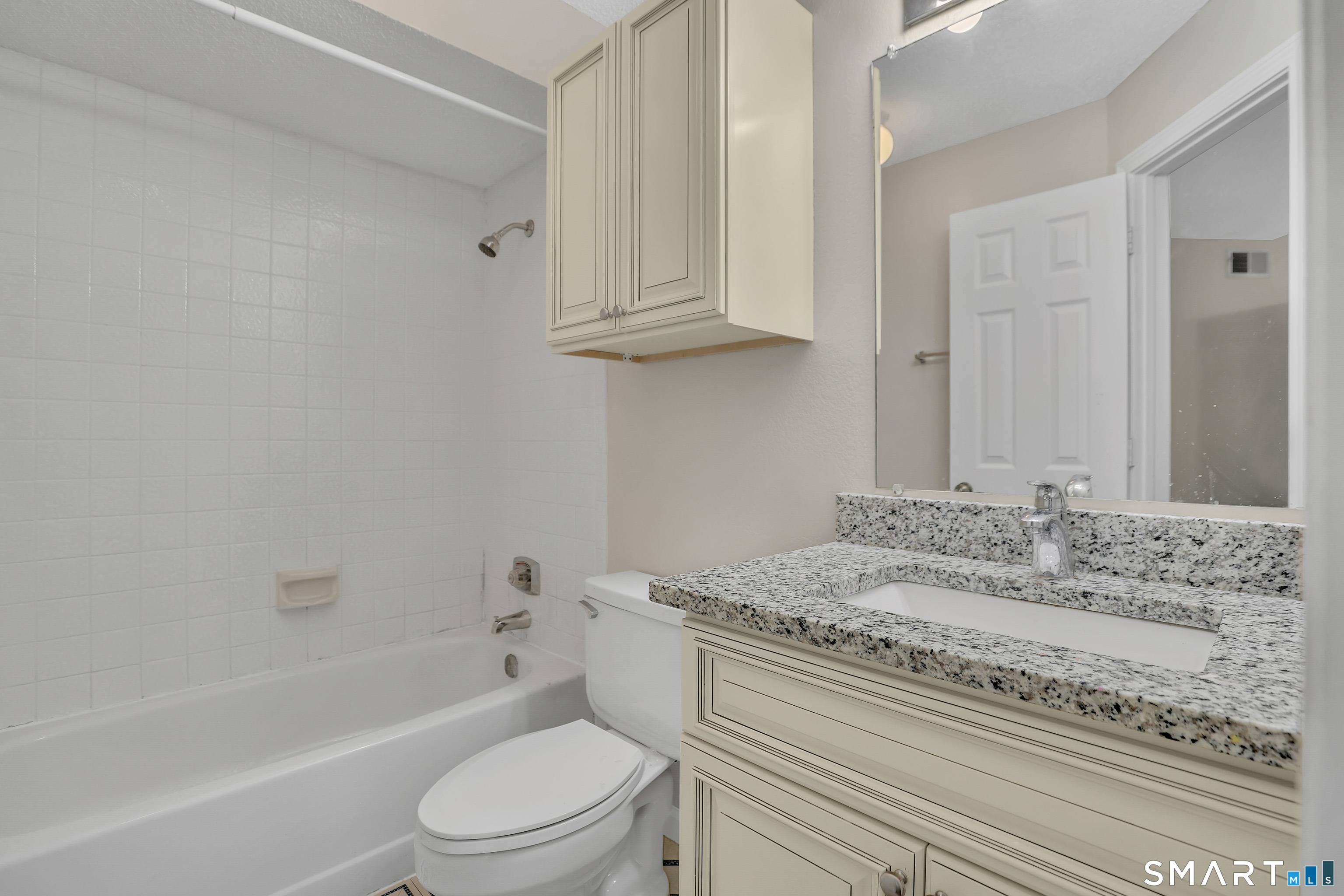 93 Carriage Crossing Lane Middletown CT 06457