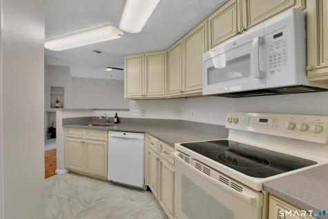 93 Carriage Crossing Lane Middletown CT 06457