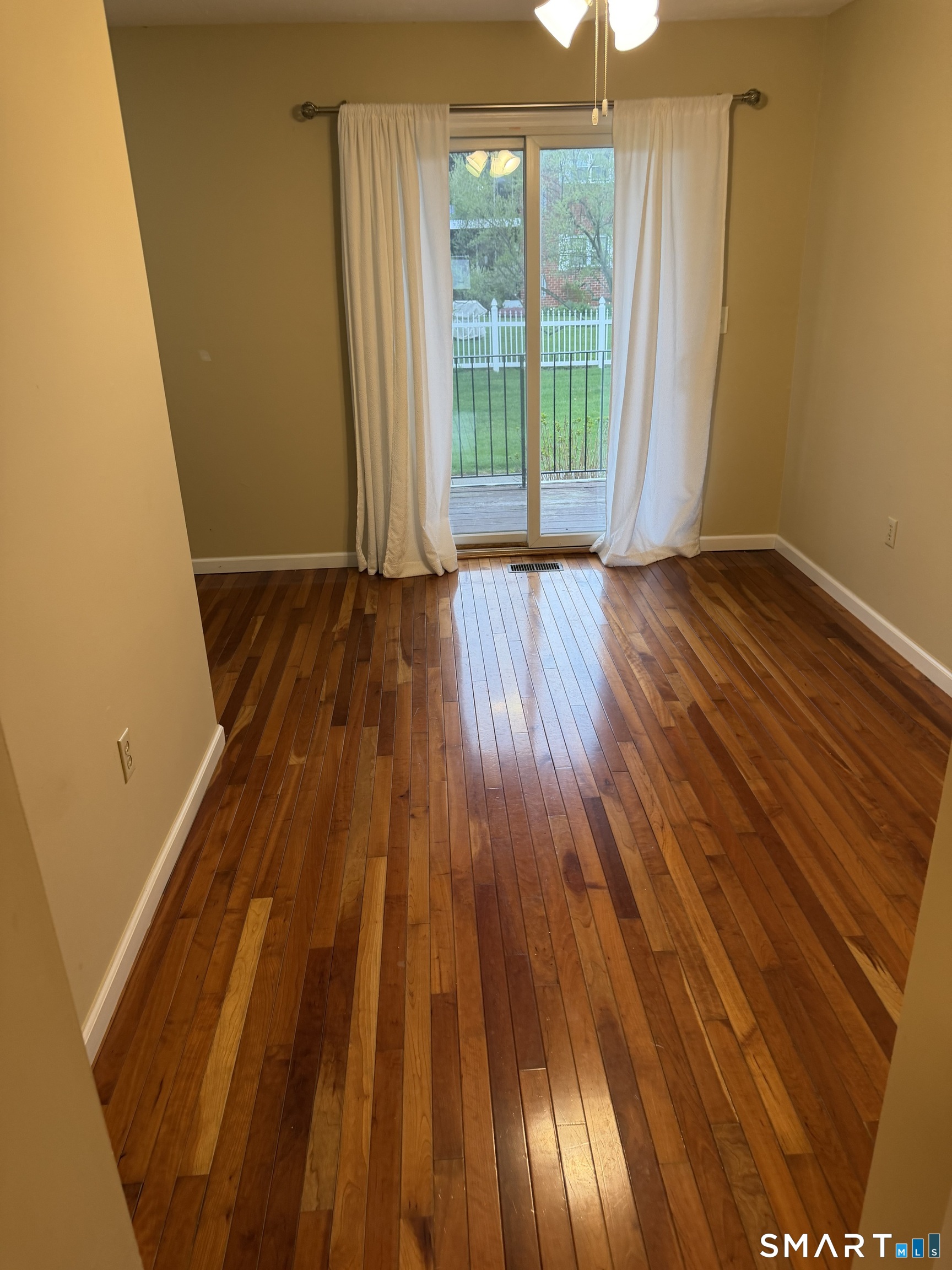 69 East Broadway Milford CT 06460