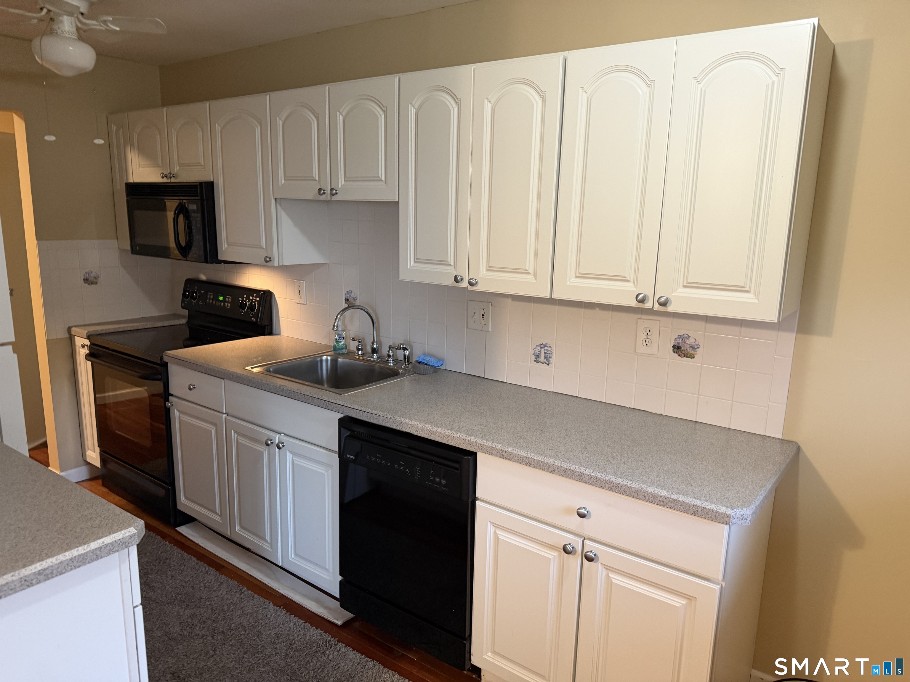 69 East Broadway Milford CT 06460