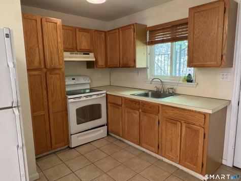 1660 Farmington Avenue Farmington CT 06085