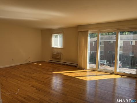 1660 Farmington Avenue Farmington CT 06085