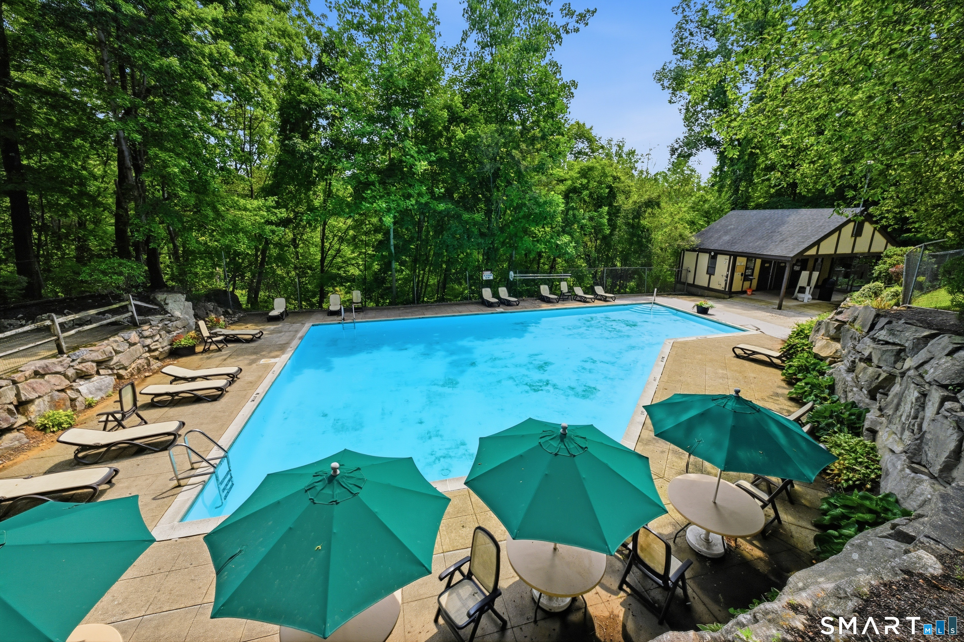 23 Rollingwood Drive Brookfield CT 06804