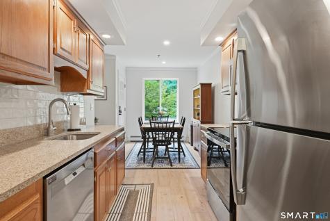 23 Rollingwood Drive Brookfield CT 06804