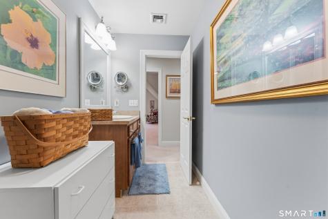 2 Sonoma Lane Middletown CT 06457