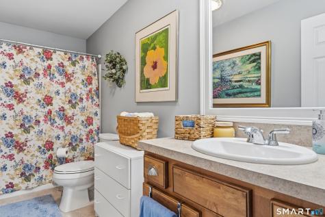 2 Sonoma Lane Middletown CT 06457
