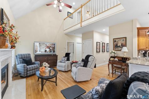 2 Sonoma Lane Middletown CT 06457