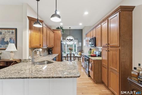 2 Sonoma Lane Middletown CT 06457