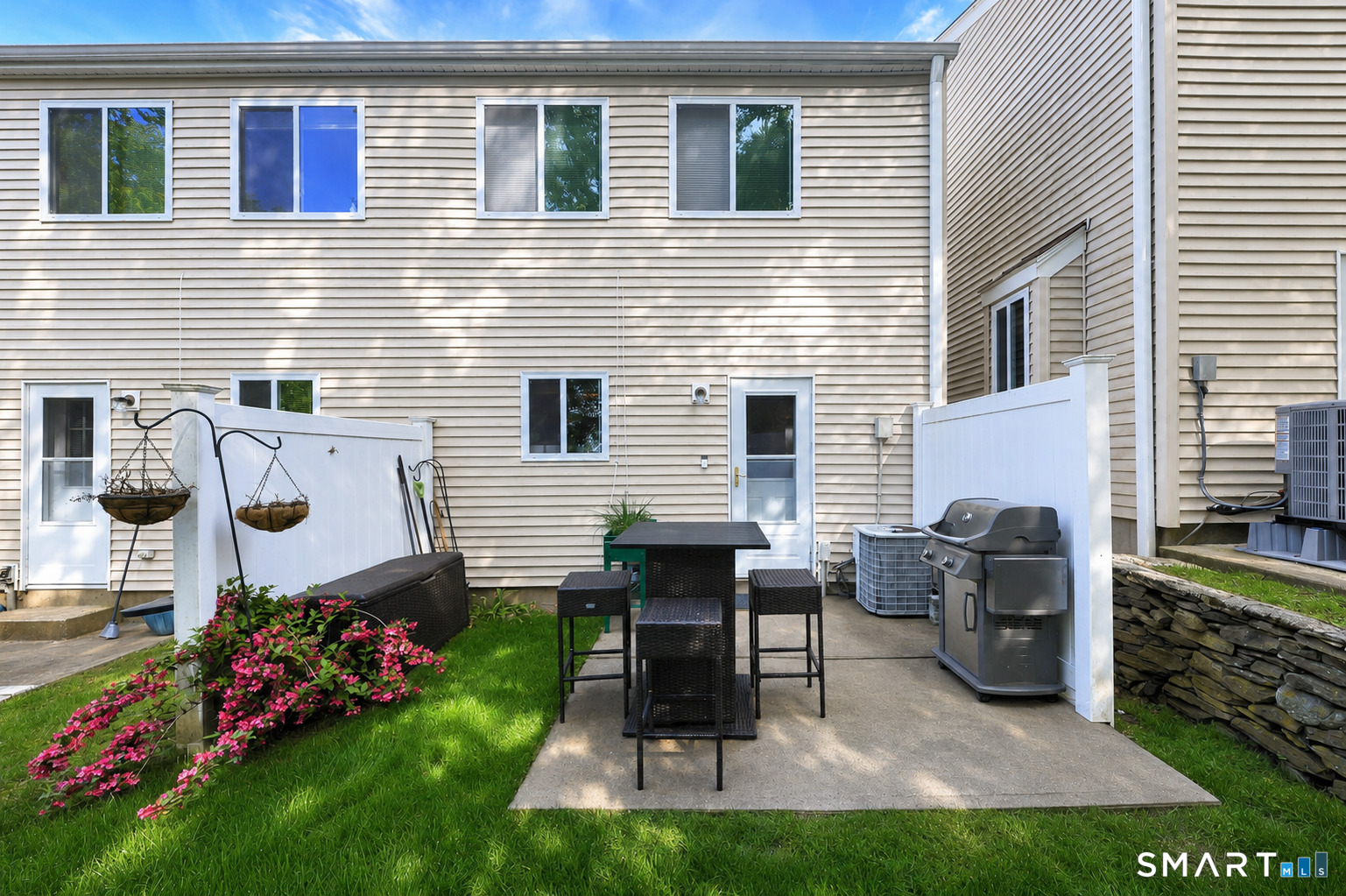 24 Winesap Court Ansonia CT 06401