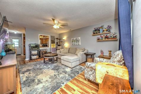 24 Winesap Court Ansonia CT 06401