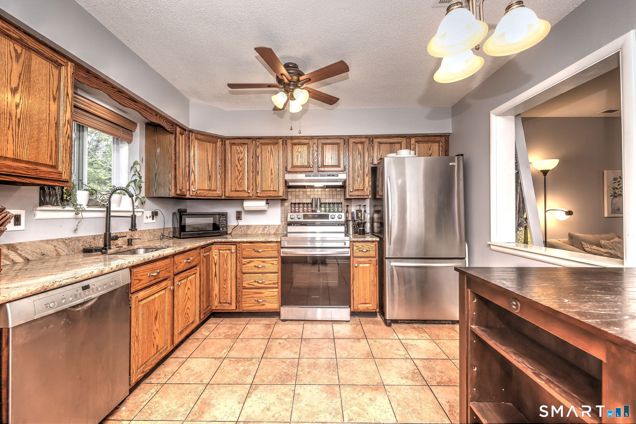 24 Winesap Court Ansonia CT 06401