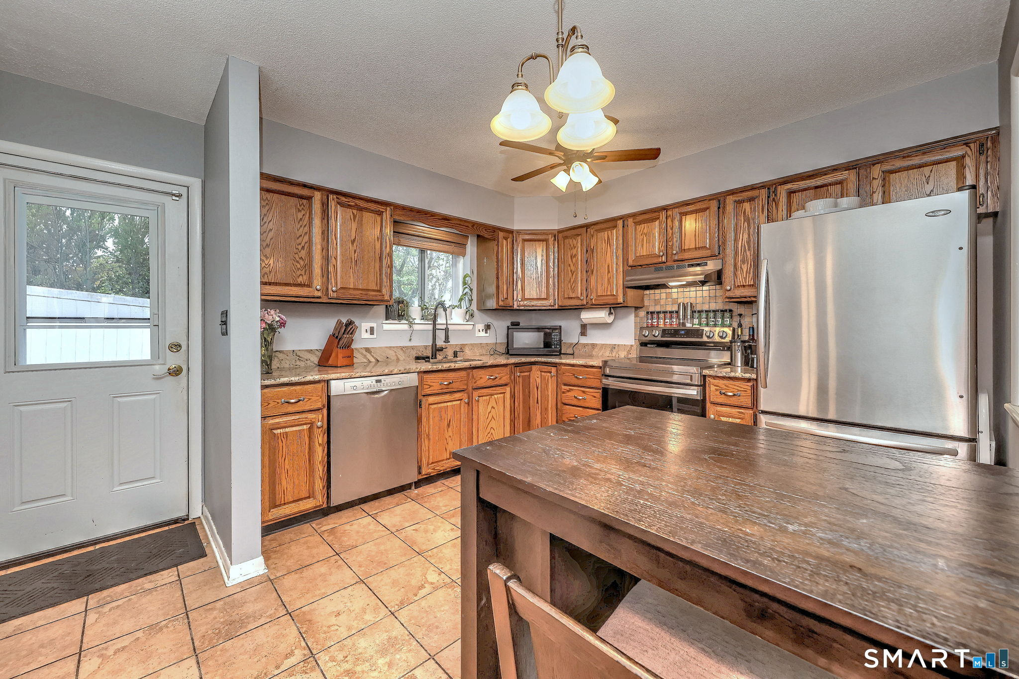 24 Winesap Court Ansonia CT 06401