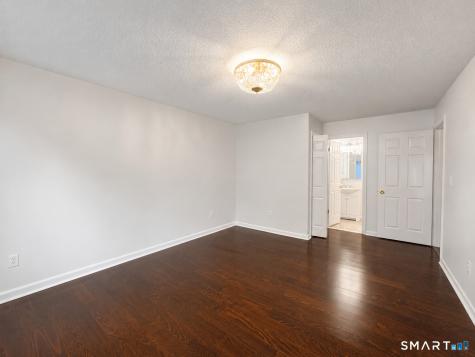 914 High Path Road Windsor CT 06095