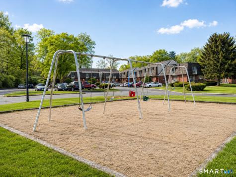 914 High Path Road Windsor CT 06095