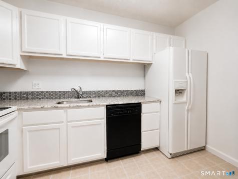 914 High Path Road Windsor CT 06095