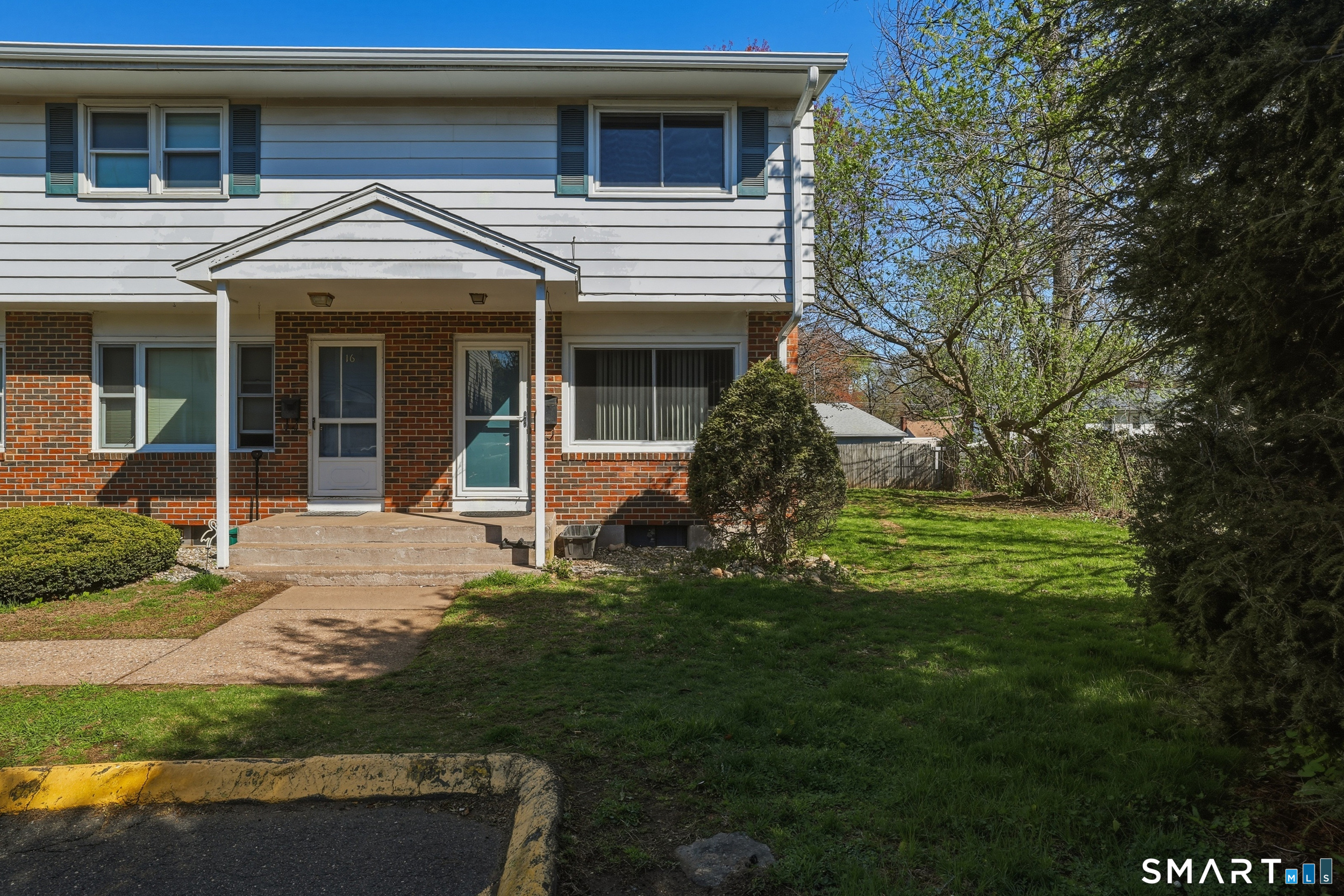 14 Lawton Road Manchester CT 06040