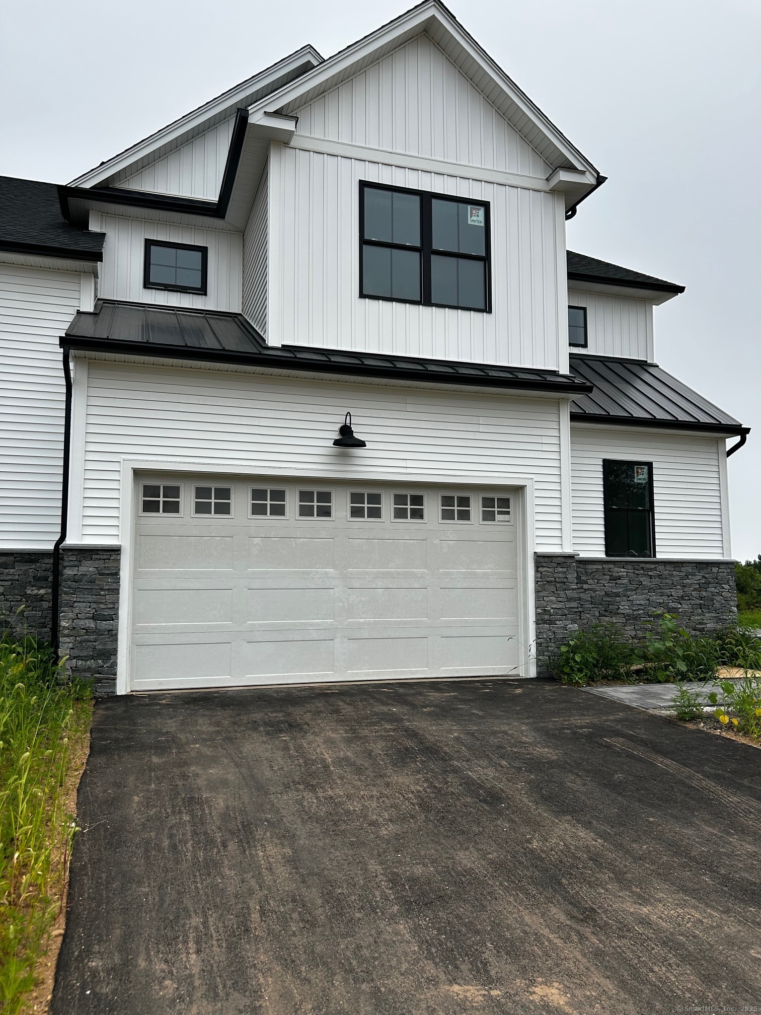 2 Village Circle Guilford CT 06437