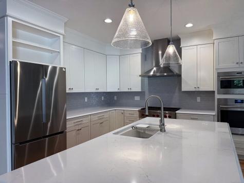 2 Village Circle Guilford CT 06437