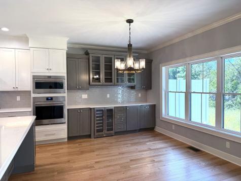 2 Village Circle Guilford CT 06437