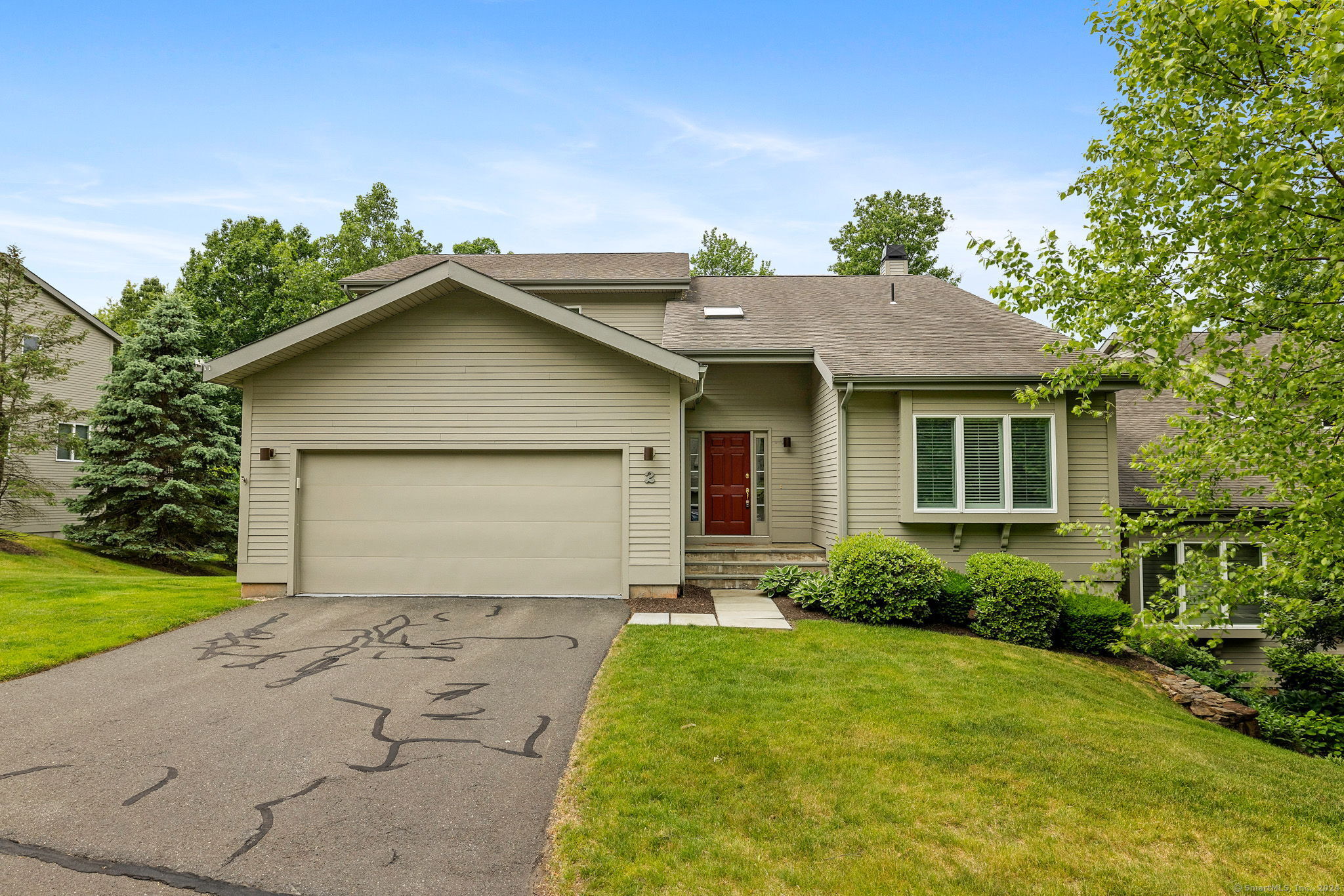 2 Wyndemere Avon CT 06001