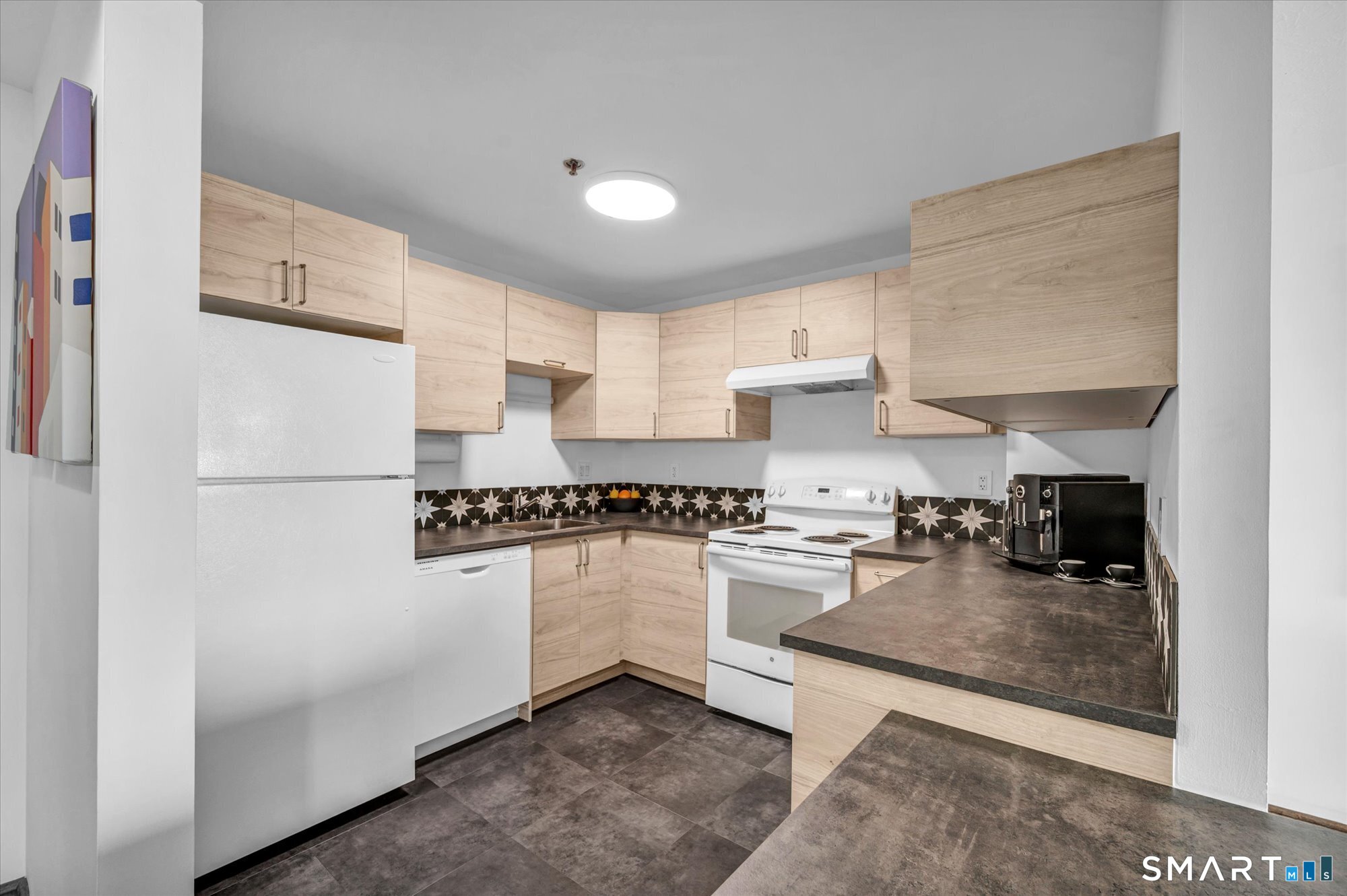 111 Dekoven Drive Middletown CT 06457