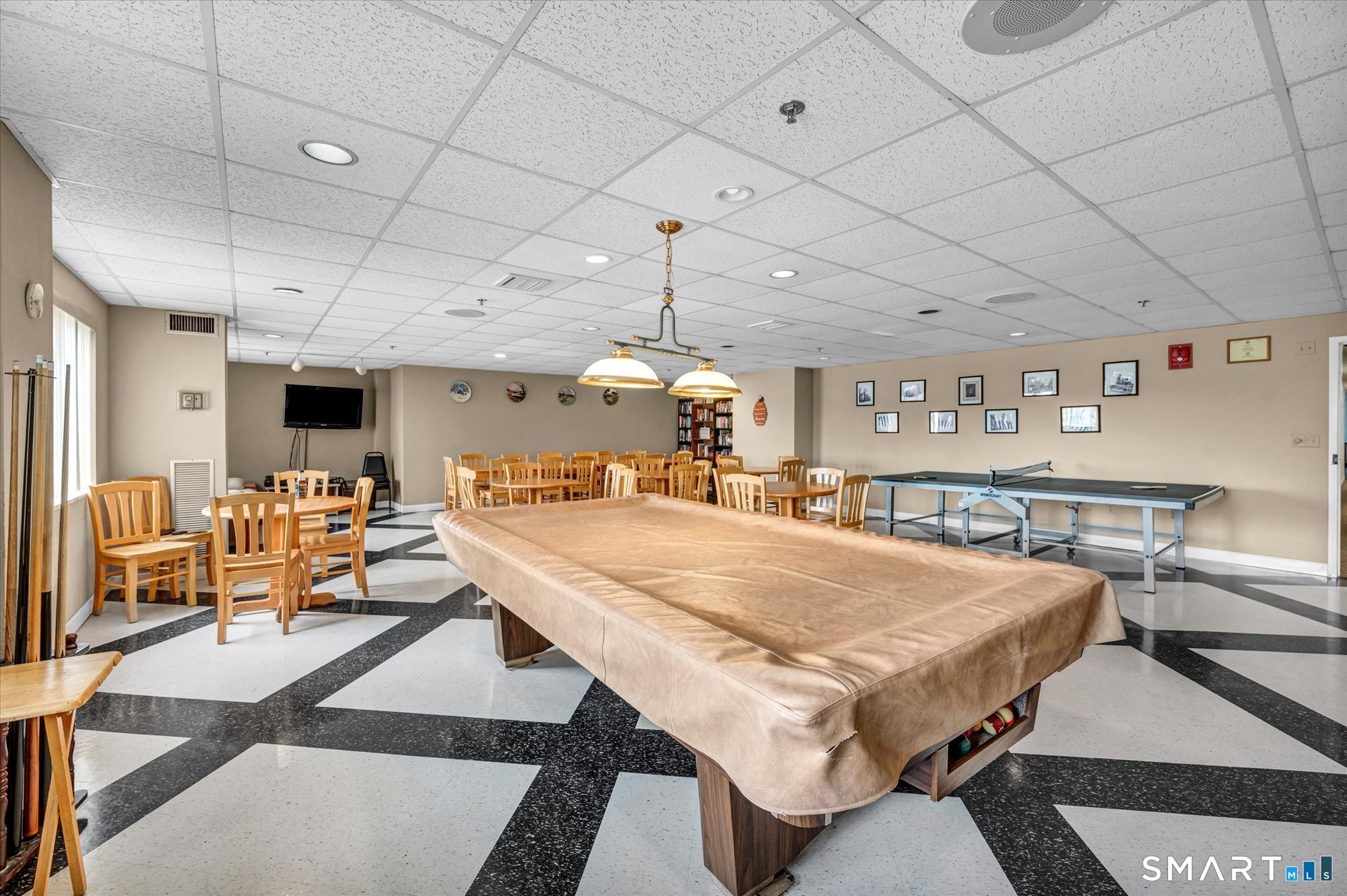 111 Dekoven Drive Middletown CT 06457