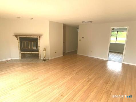 124 Skyview Drive Cromwell CT 06416