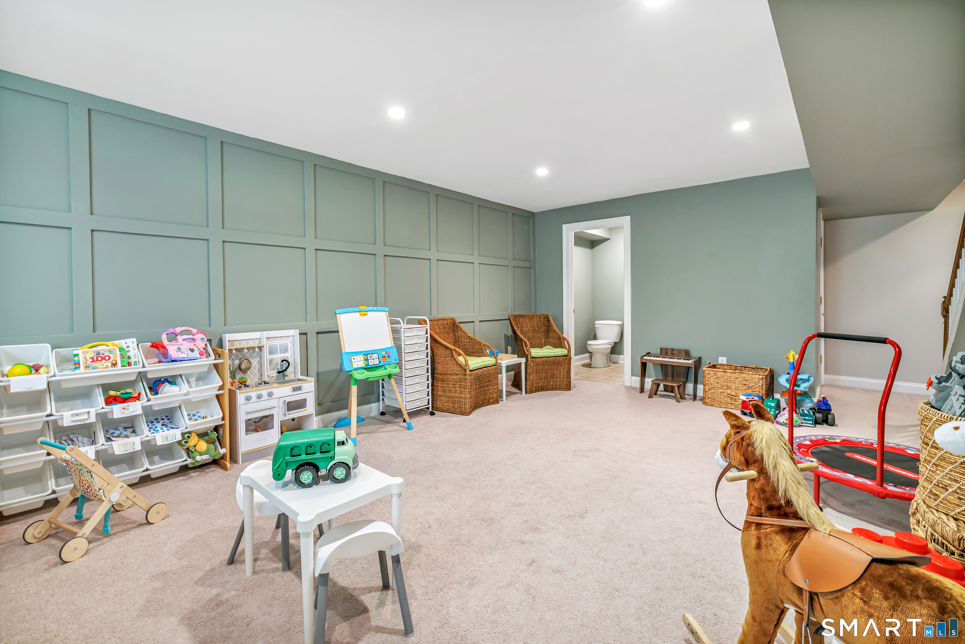 39 Maple Tree Avenue Stamford CT 06906