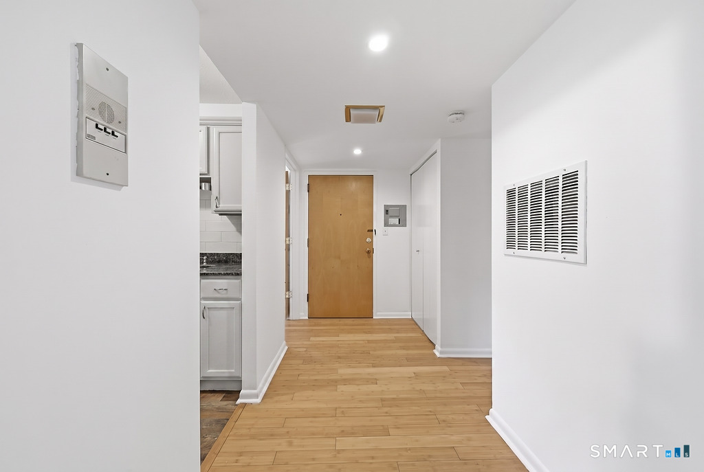 45 Park Place New Britain CT 06052