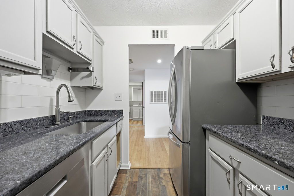 45 Park Place New Britain CT 06052