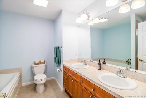 37 Faith Lane Danbury CT 06810