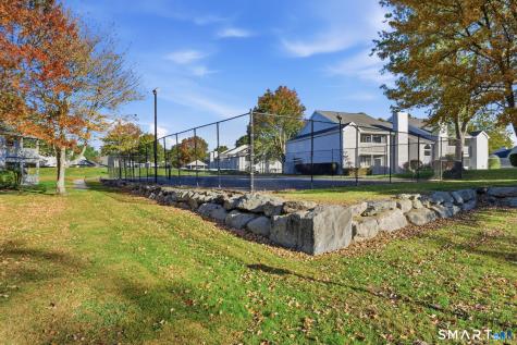 87 Leafwood Lane Groton CT 06340