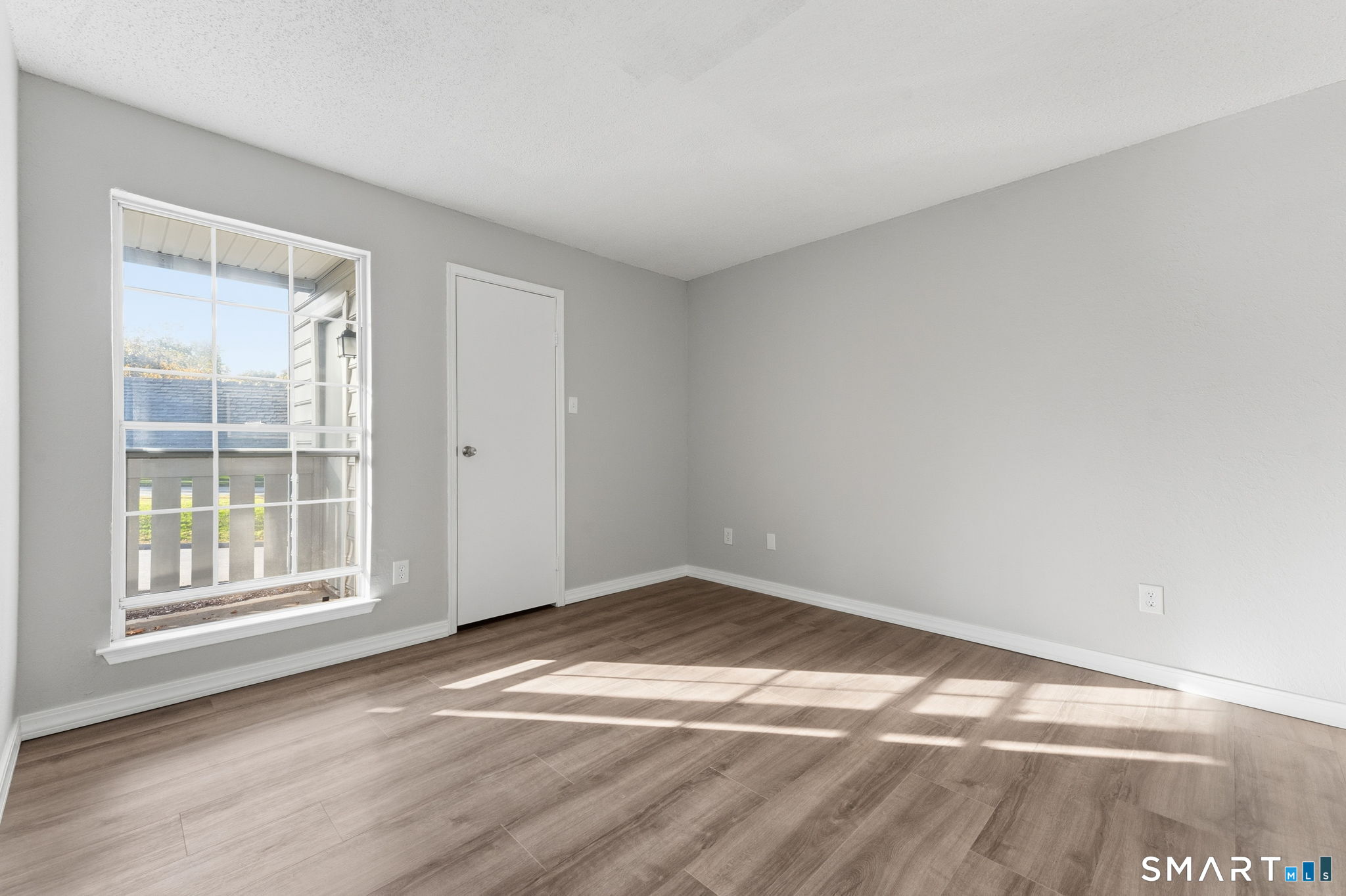 87 Leafwood Lane Groton CT 06340