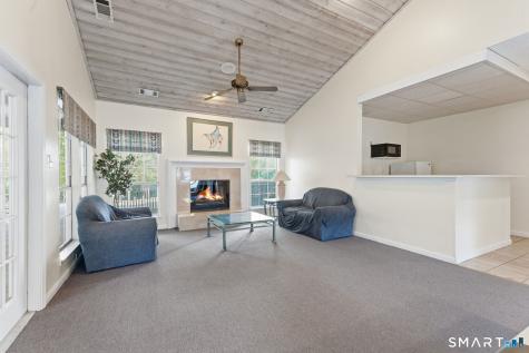 87 Leafwood Lane Groton CT 06340