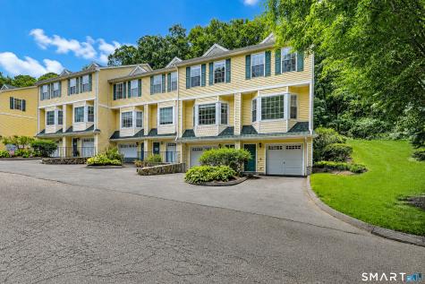 2 Great Oak Ridge Way Seymour CT 06483