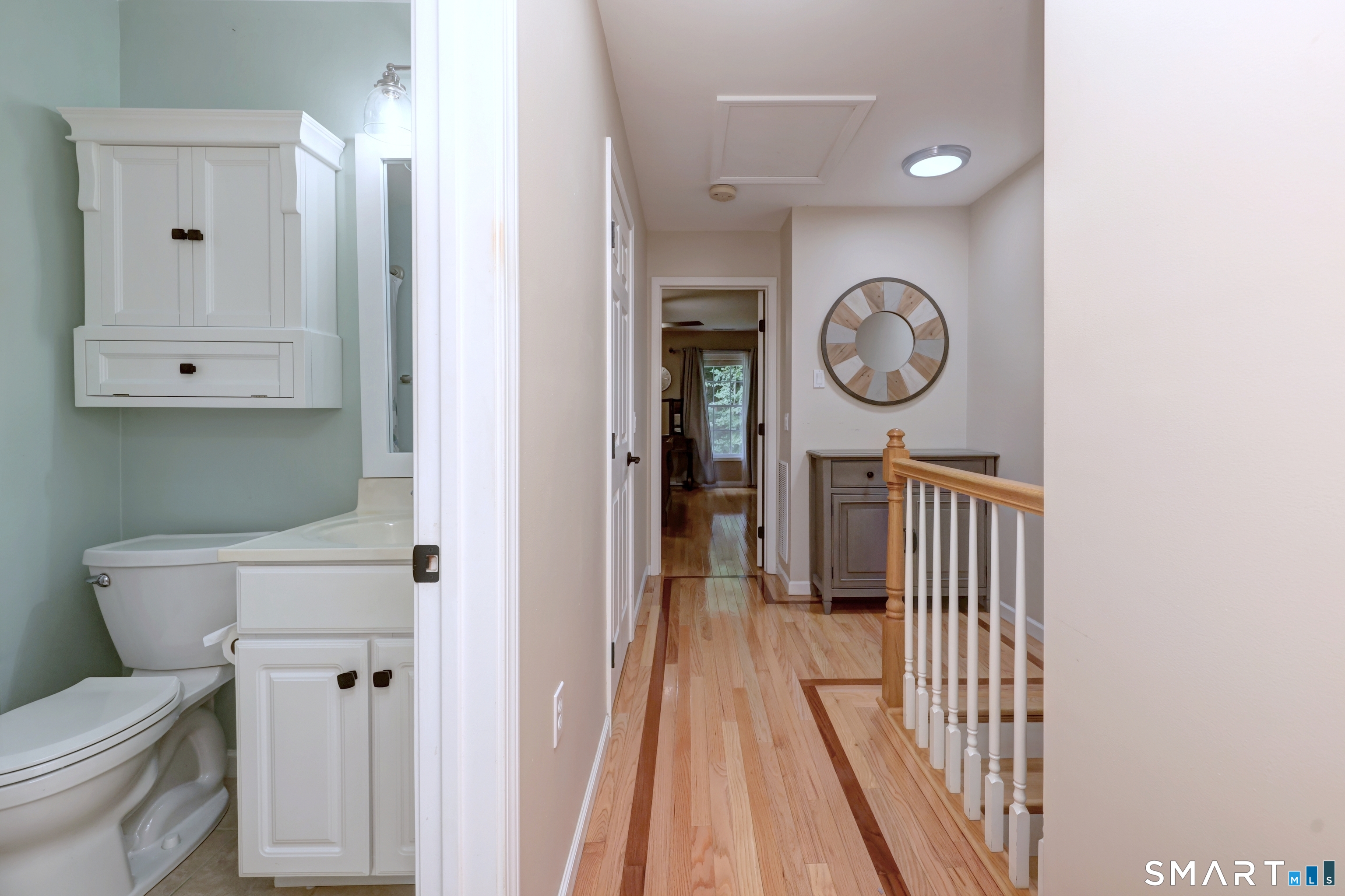 2 Great Oak Ridge Way Seymour CT 06483