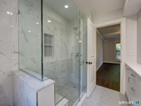9 Byron Drive Avon CT 06001