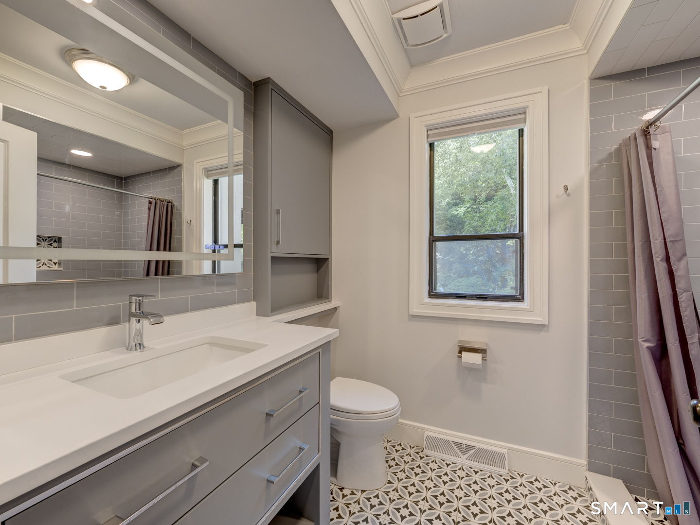 9 Byron Drive Avon CT 06001