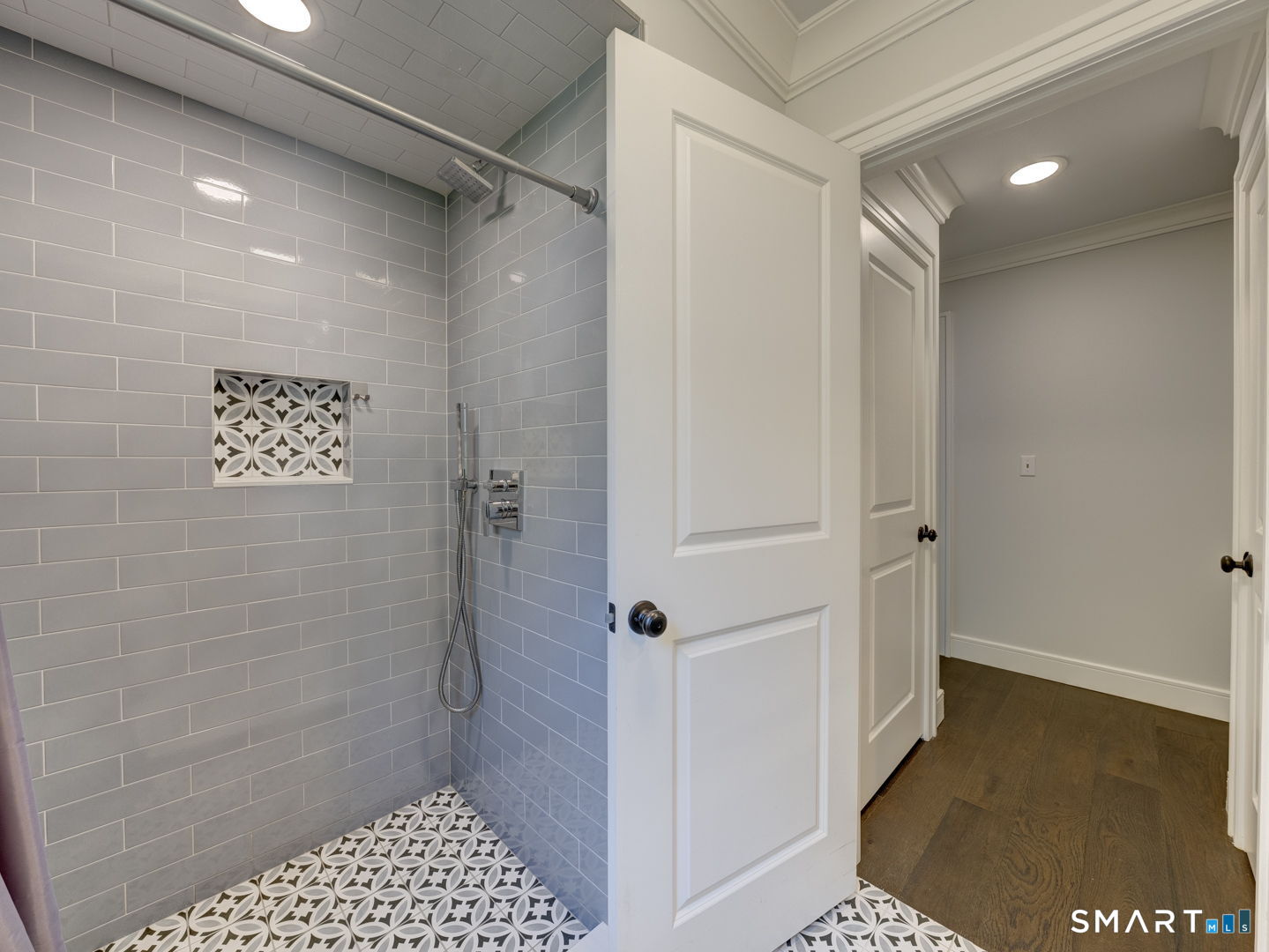 9 Byron Drive Avon CT 06001