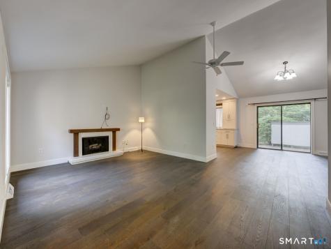 9 Byron Drive Avon CT 06001