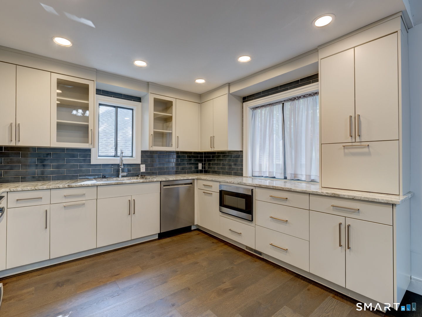 9 Byron Drive Avon CT 06001