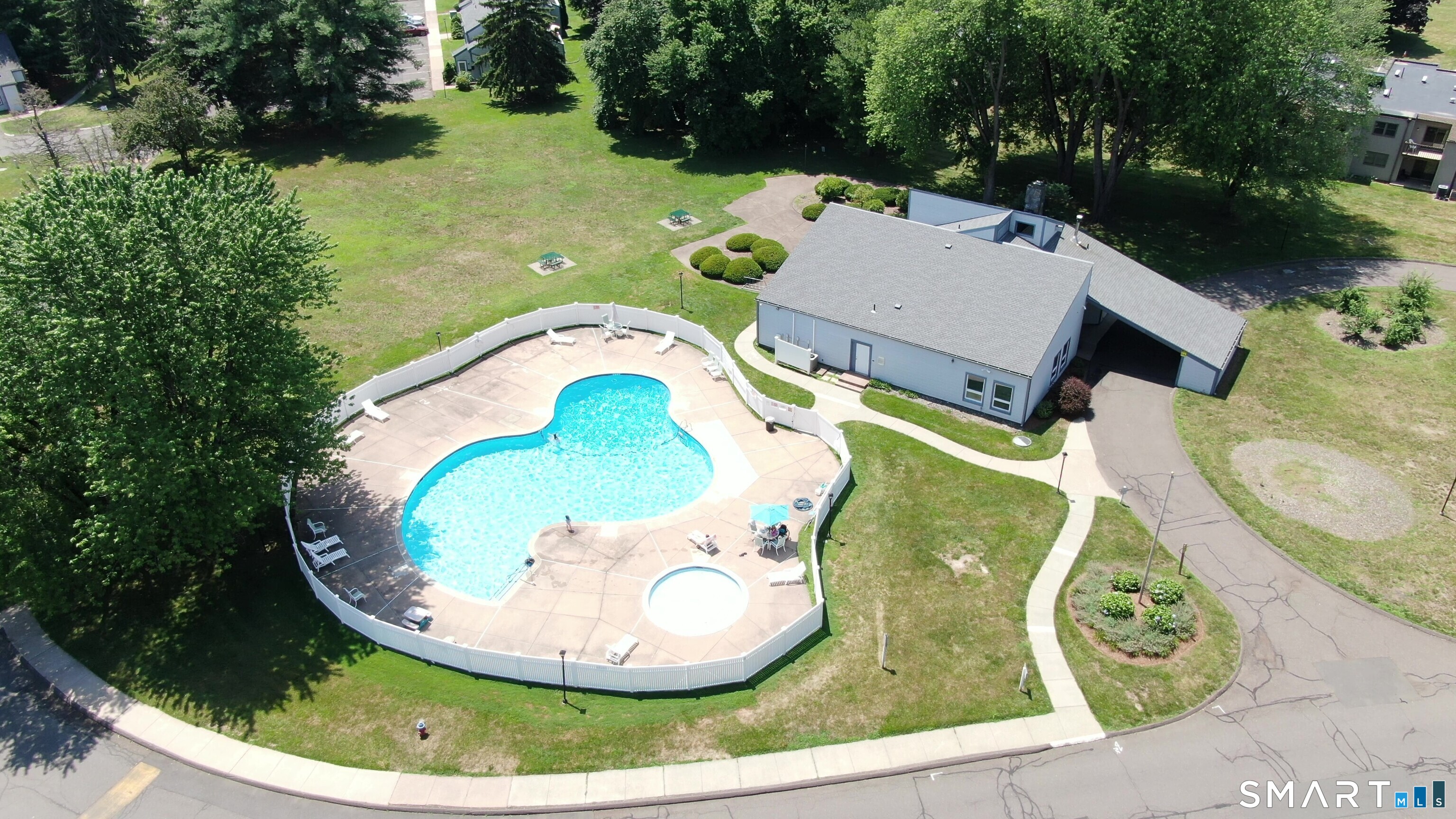 175 Candlewood Drive South Windsor CT 06074