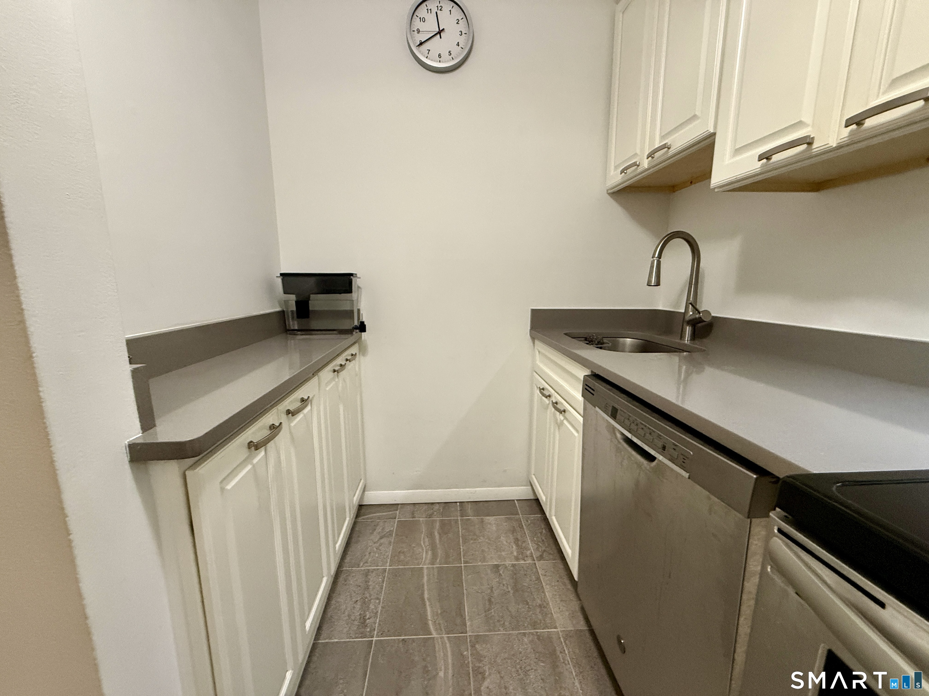 85 Wilton Crest Wilton CT 06897